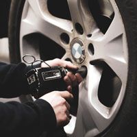 BMW Service-Who Should Work On Your Car?