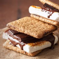 Wood Stove S’mores 101 for the Cosy Connoisseur